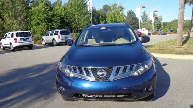 2009 Nissan Murano Lariat Crew Cab 4WD DRW