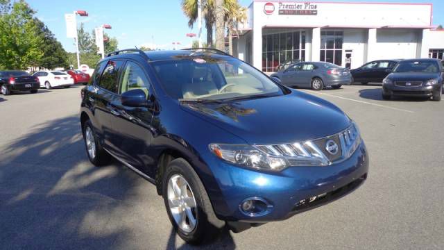 2009 Nissan Murano Lariat Crew Cab 4WD DRW