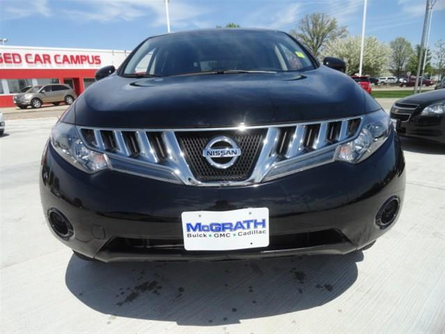 2010 Nissan Murano XR