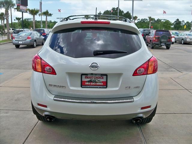 2010 Nissan Murano EX - DUAL Power Doors