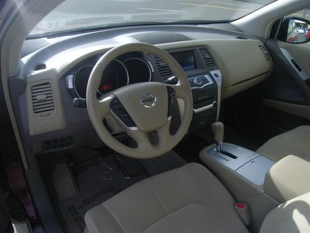 2010 Nissan Murano LS S