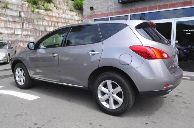 2010 Nissan Murano XR