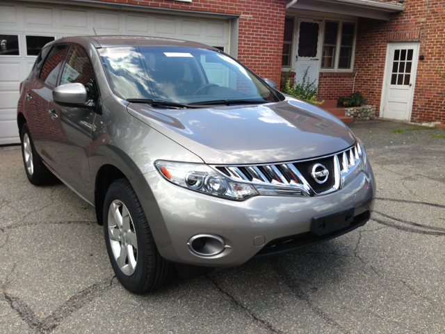 2010 Nissan Murano Lariat Crew Cab 4WD DRW