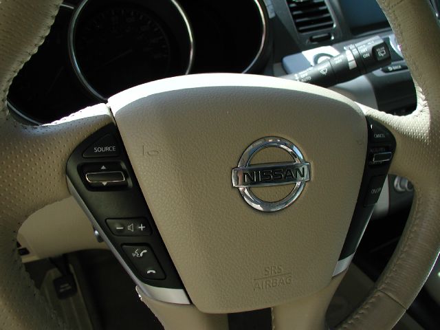 2011 Nissan Murano 2.5S ONE Owner