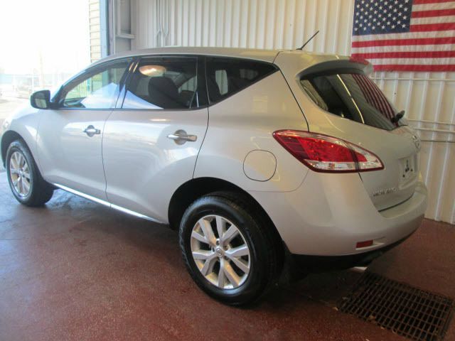 2013 Nissan Murano Lariat Crew Cab 4WD DRW