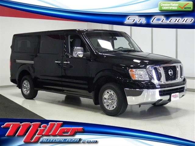 2013 Nissan NV3500 2DR 3.8 GRD TOUR AT