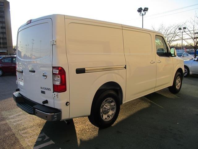 2012 Nissan NV 2500 4.6L Eddie Bauer