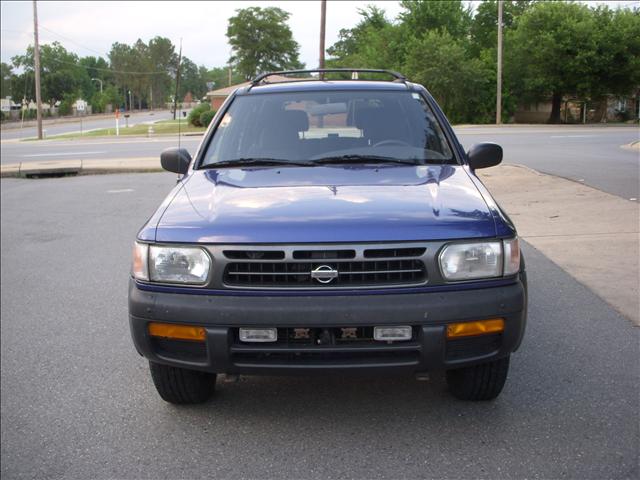 1996 Nissan Pathfinder Unknown