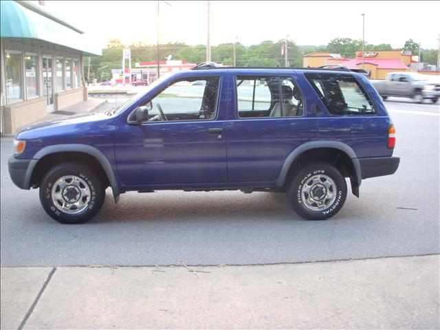 1996 Nissan Pathfinder Unknown