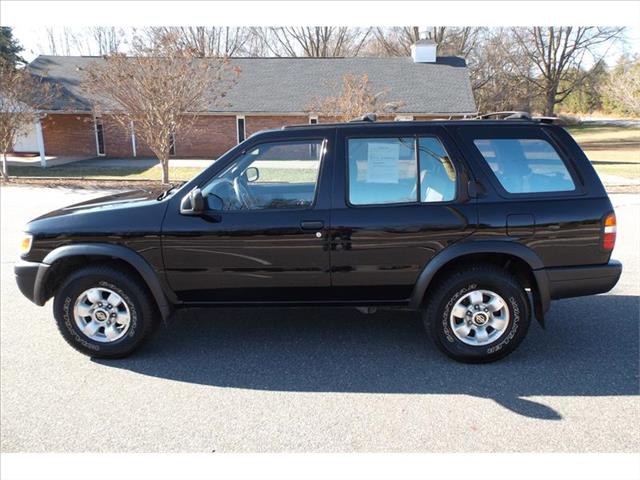 1997 Nissan Pathfinder Unknown