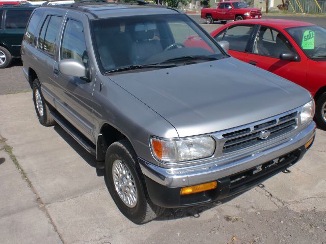 1998 Nissan Pathfinder EX-L AWD