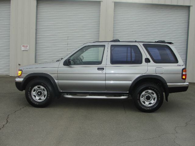 1998 Nissan Pathfinder 4dr 2.9L Twin Turbo AWD W/3rd Row