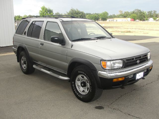 1998 Nissan Pathfinder 4dr 2.9L Twin Turbo AWD W/3rd Row