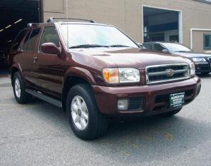 1999 Nissan Pathfinder X