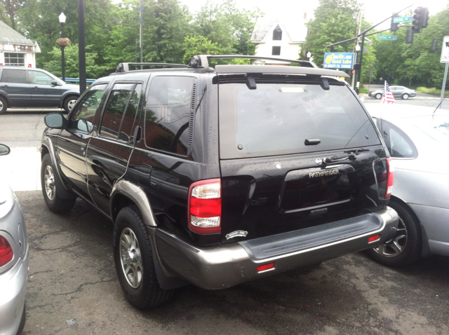 1999 Nissan Pathfinder EXT CAB Z-71