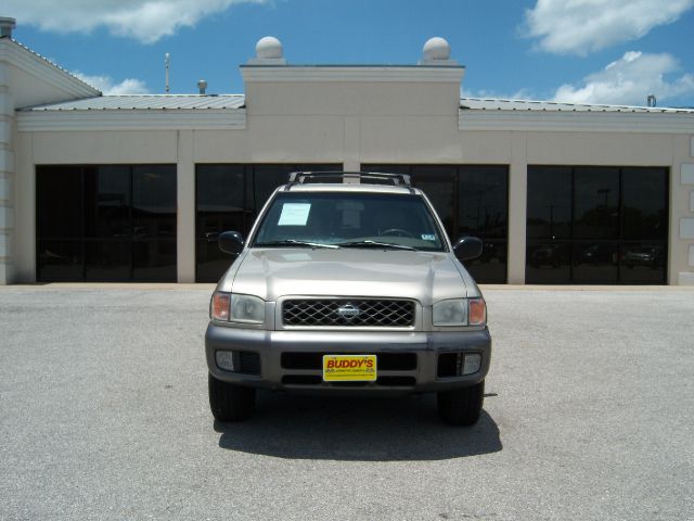 1999 Nissan Pathfinder Cougar