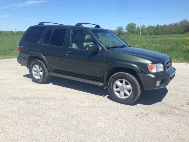 1999 Nissan Pathfinder EX-L AWD