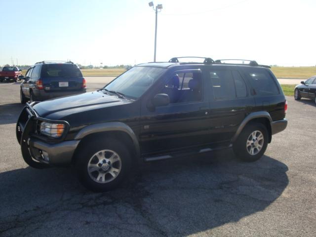 1999 Nissan Pathfinder LT Extended Minivan 4D