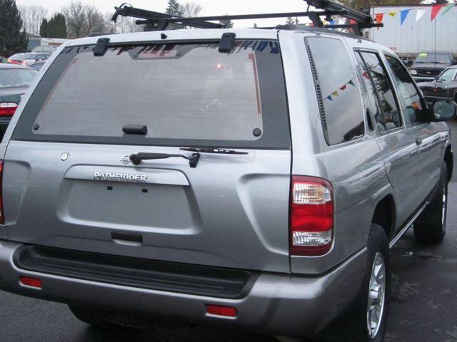 1999 Nissan Pathfinder Vp,lx