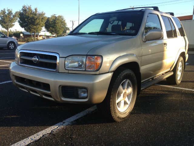 1999 Nissan Pathfinder EX-L AWD