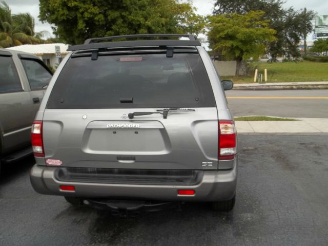 2000 Nissan Pathfinder EXT CAB Z-71