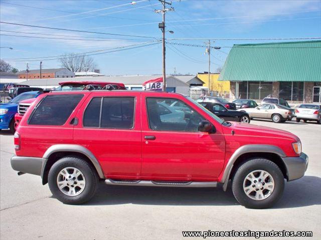 2000 Nissan Pathfinder EXT CAB Z-71