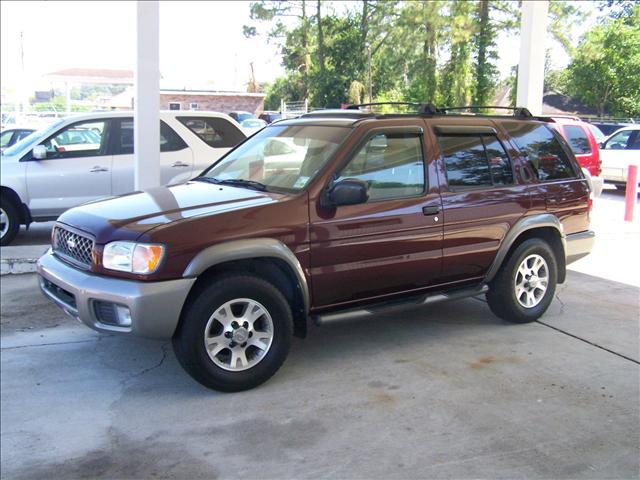 2000 Nissan Pathfinder Unknown