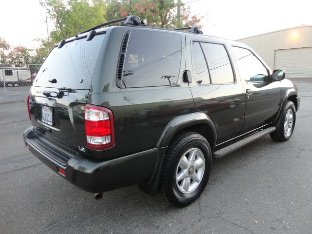 2000 Nissan Pathfinder EX-L AWD