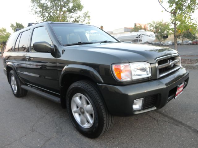 2000 Nissan Pathfinder EX-L AWD