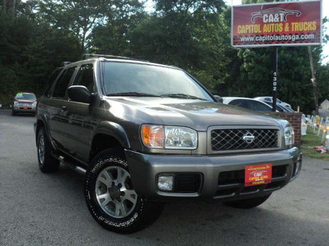 2001 Nissan Pathfinder LX V-6