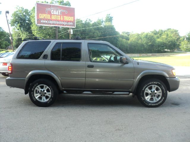 2001 Nissan Pathfinder LX V-6