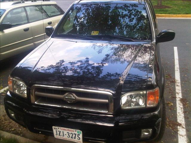 2001 Nissan Pathfinder X