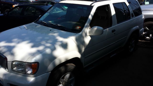 2001 Nissan Pathfinder 4dr 2.5L Turbo W/sunroof/3rd Row AWD SUV