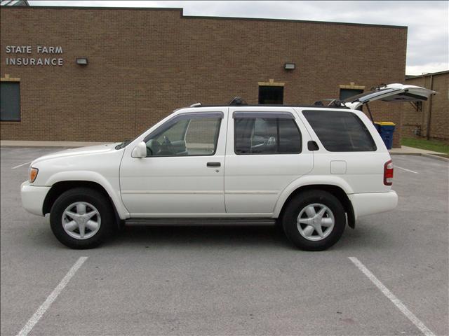 2001 Nissan Pathfinder EX-L AWD