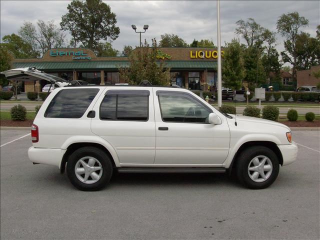 2001 Nissan Pathfinder EX-L AWD