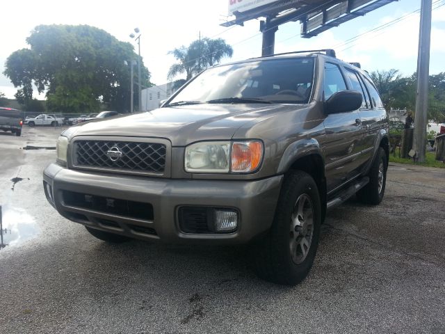 2001 Nissan Pathfinder EX-L W/ DVD System