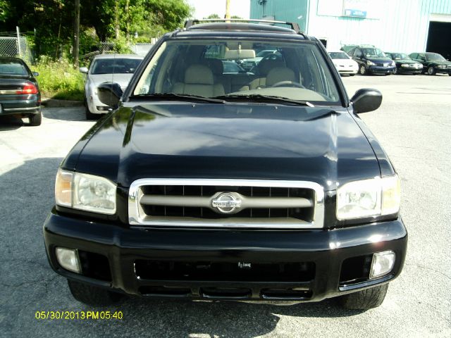 2001 Nissan Pathfinder EX-L AWD