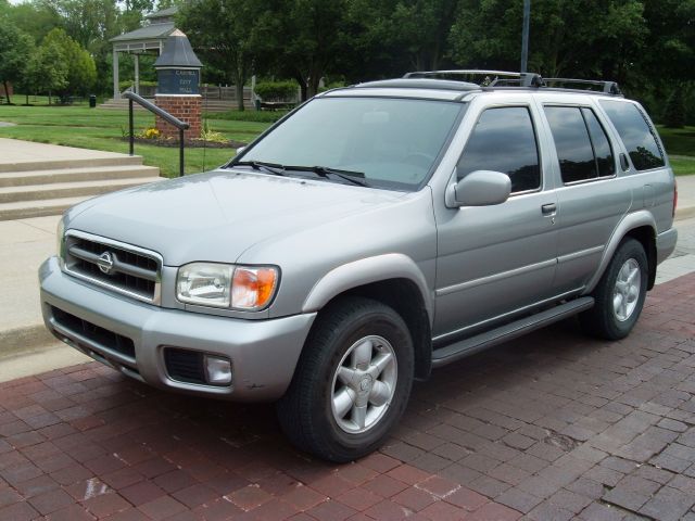 2001 Nissan Pathfinder EX-L AWD