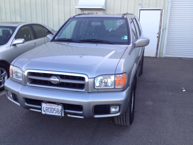 2001 Nissan Pathfinder EX-L AWD