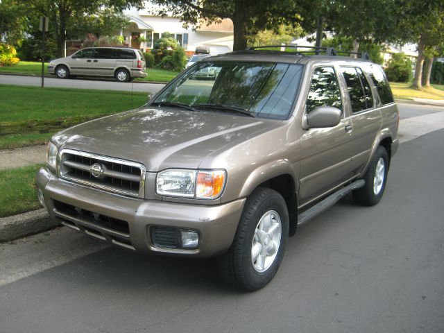 2001 Nissan Pathfinder EX-L AWD