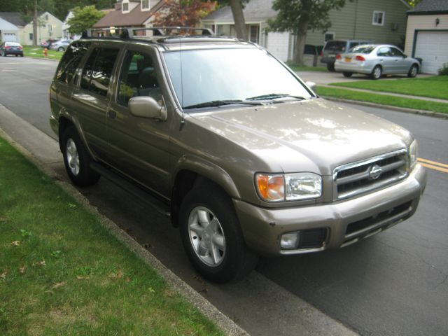 2001 Nissan Pathfinder EX-L AWD