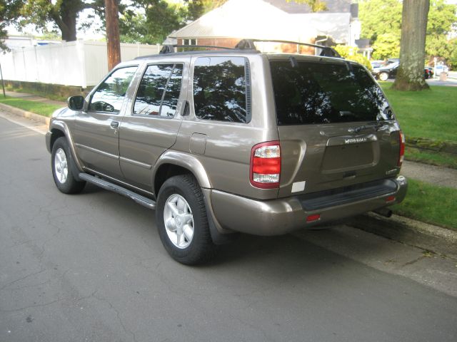 2001 Nissan Pathfinder EX-L AWD