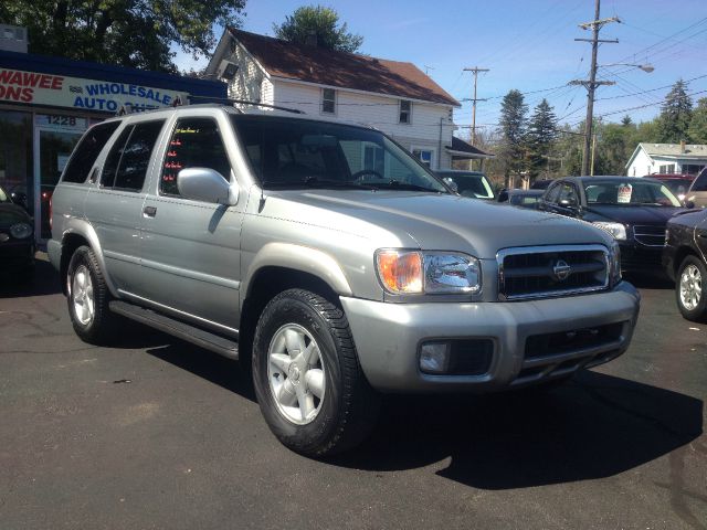 2001 Nissan Pathfinder EX-L AWD