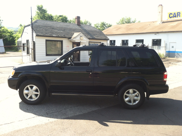 2001 Nissan Pathfinder EX-L AWD