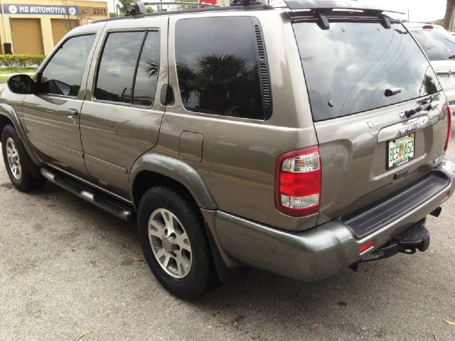 2001 Nissan Pathfinder EX-L W/navi