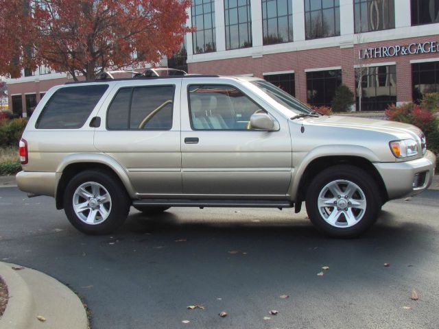 2002 Nissan Pathfinder EX-L AWD