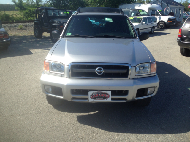 2002 Nissan Pathfinder EX-L W/ DVD System