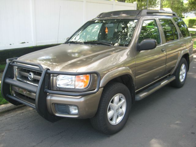 2002 Nissan Pathfinder EX-L W/ DVD System