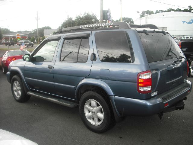 2002 Nissan Pathfinder EX-L W/ DVD System