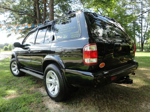 2002 Nissan Pathfinder EX-L AWD